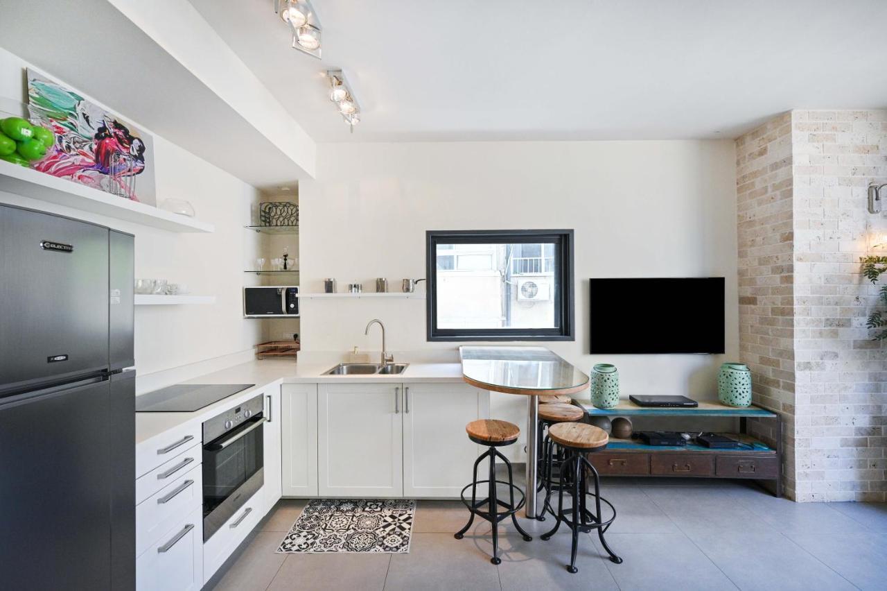 Apartment Hess St Close To The By Holyguest